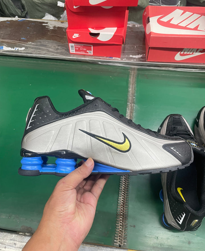 Nike Shox R4 Black, Silver and Blue Sneakers